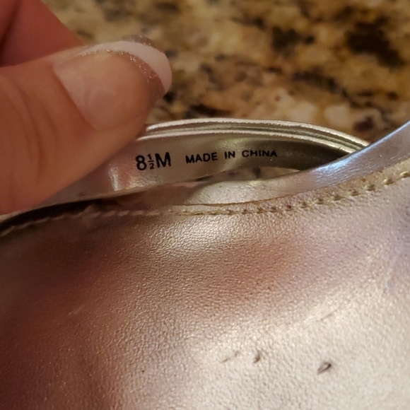 Ladies Unlisted Heeled Sandals - Picture 6 of 6